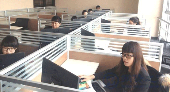 樱桃视频免费在线观看科技售中客服服務，客服部實拍圖